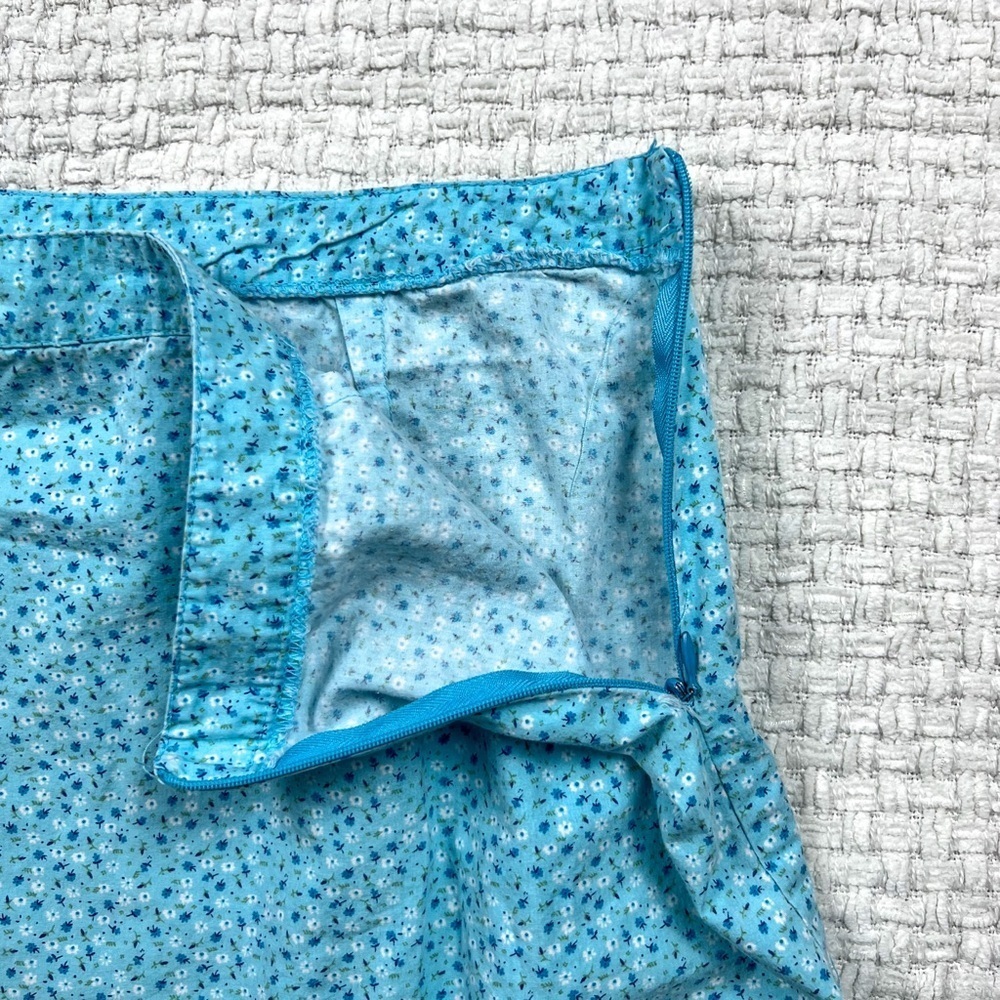 Y2K Xhilaration Floral Mini Skirt - Picture 4 of 6
